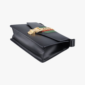 Pre-owned Gucci Sylvie Black Leather 421882 shoulderbag | stylenewstar