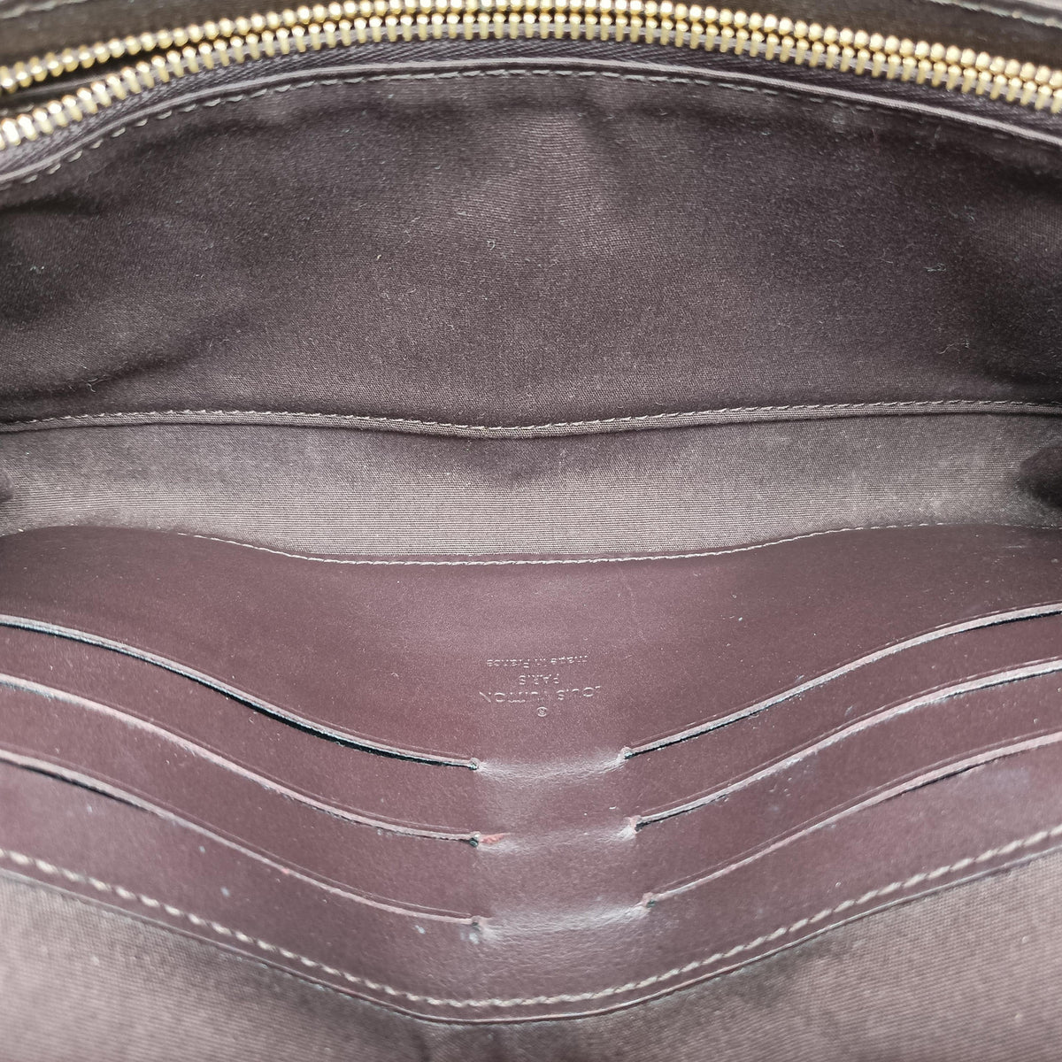 Pre-owned Louis Vuitton Rossmore MM Amarante Vernis M91551 clutchbag | stylenewstar