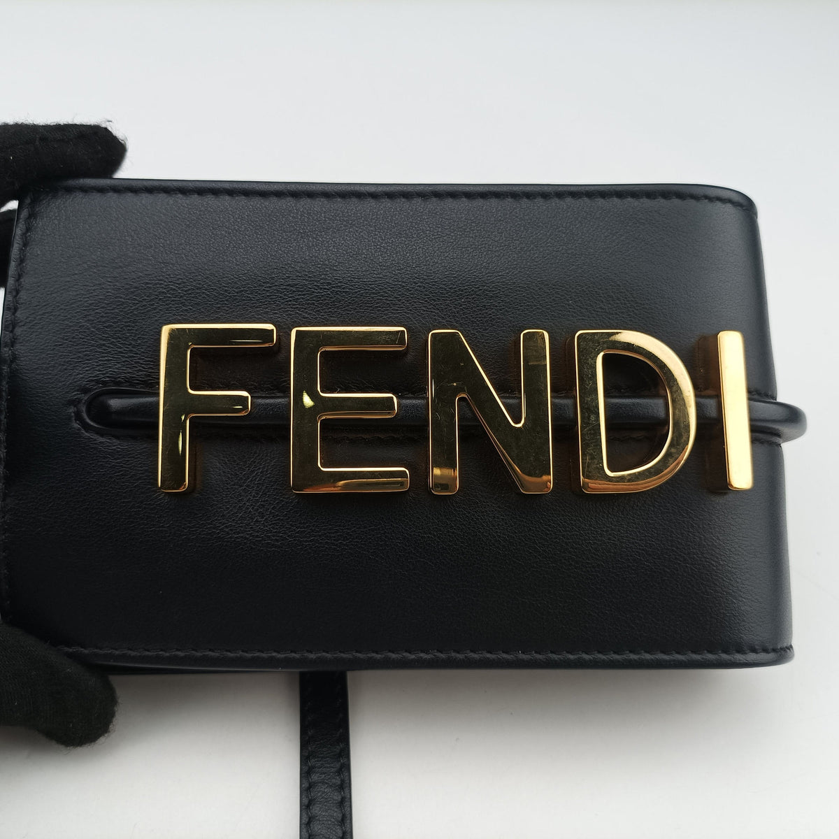 Vintage Fendi Phone Pouch Black Leather 7AS192 shoulderbag | stylenewstar