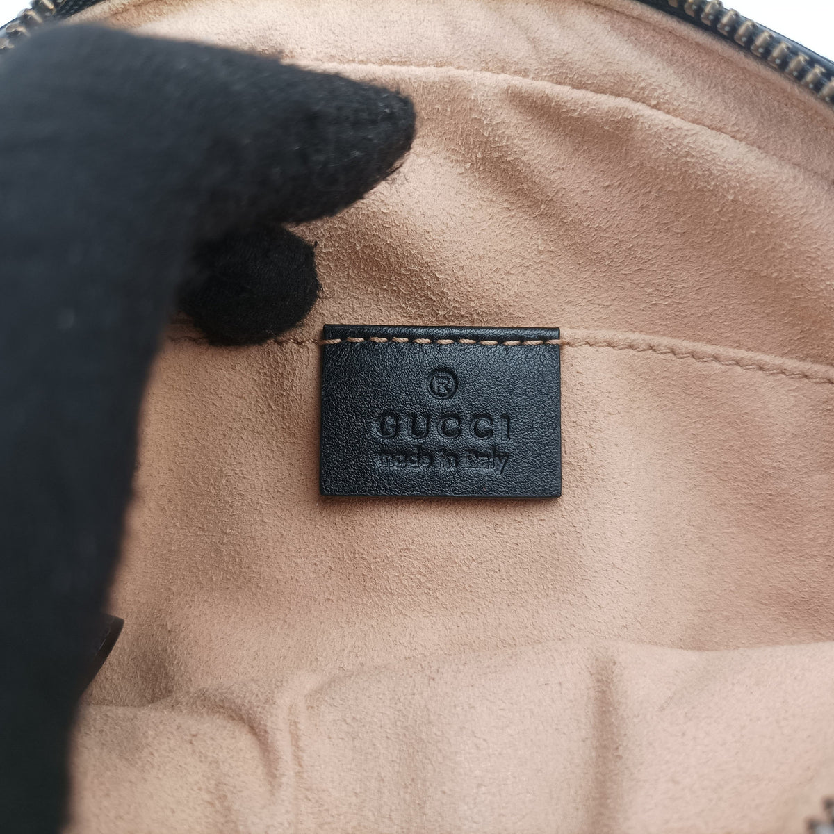 Vintage Gucci GG Marmont Black Leather 476434 bum bag/waist bag | stylenewstar