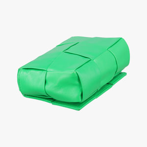 Pre-owned Bottega Veneta candy cassette Green lambskin  shoulderbag | stylenewstar