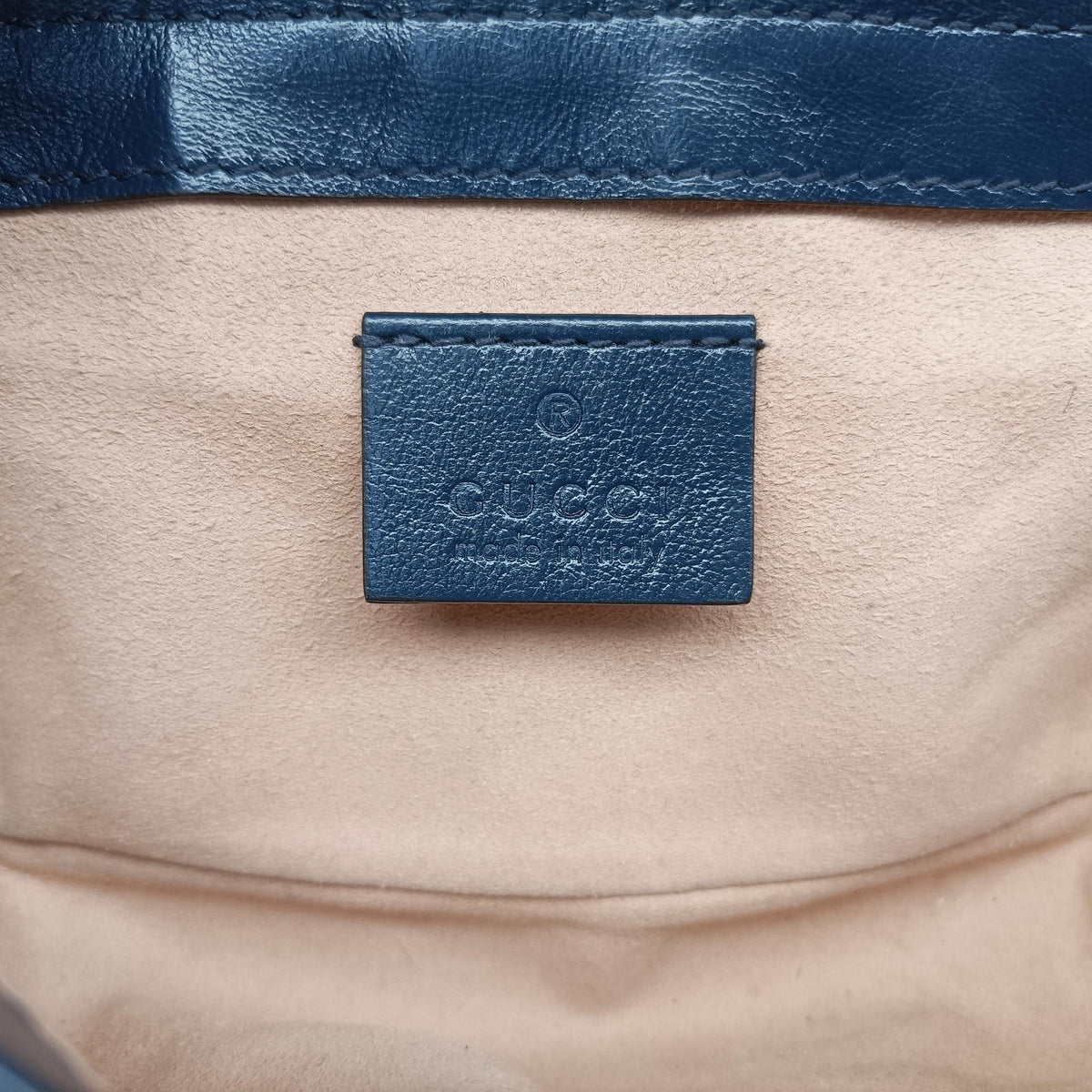 Pre-owned Gucci GG Marmont White×navy Leather 574969 shoulderbag | stylenewstar