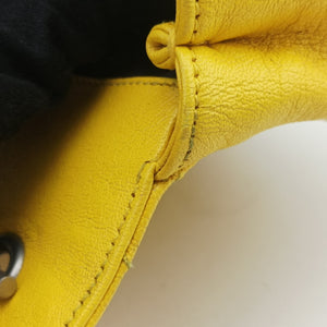 Pre-owned Yves Saint Laurent Baby Chai Yellow Leather 399289 shoulderbag | stylenewstar
