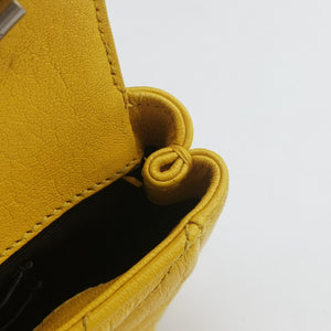Pre-owned Yves Saint Laurent Baby Chai Yellow Leather 399289 shoulderbag | stylenewstar