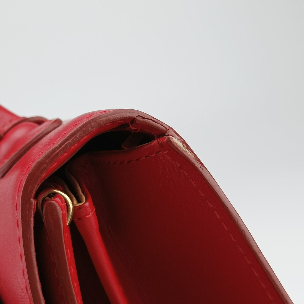 Pre-owned Delvaux Brillon MM Red leather  handbag | stylenewstar