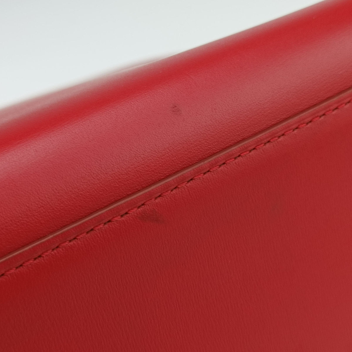 Pre-owned Delvaux Brillon MM Red leather  handbag | stylenewstar