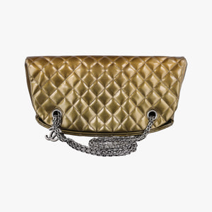 Pre-owned Chanel Mademoiselle Bowling Golden Patent A50557 shoulderbag | stylenewstar