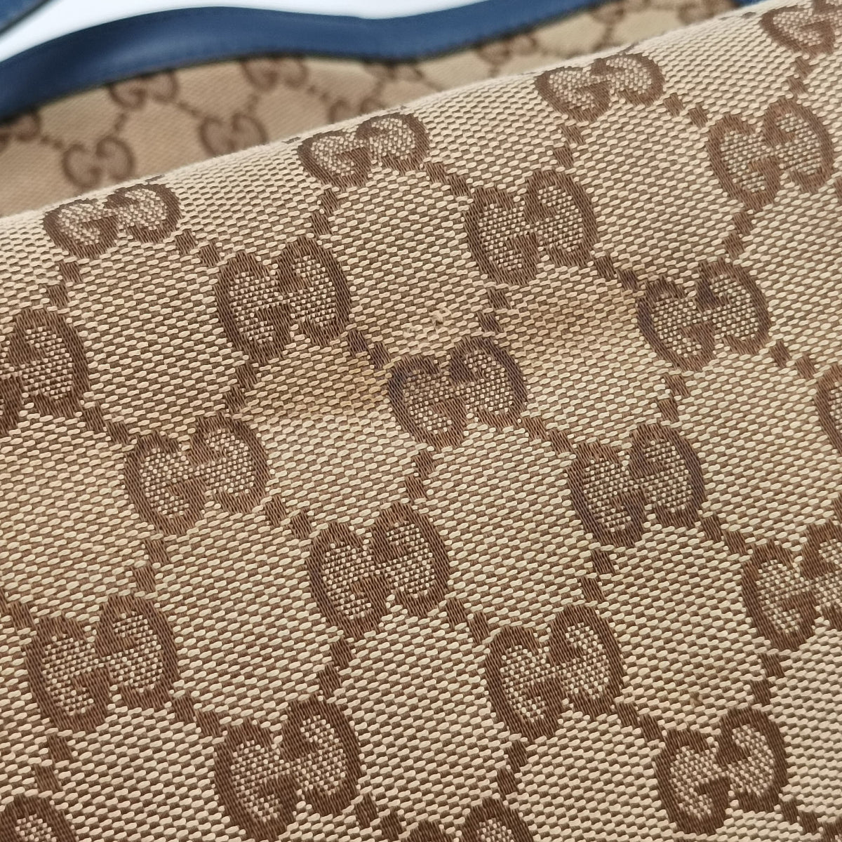 Pre-owned Gucci GG Craft Beige x Blue Canvas×Leather 247209 handbag | stylenewstar