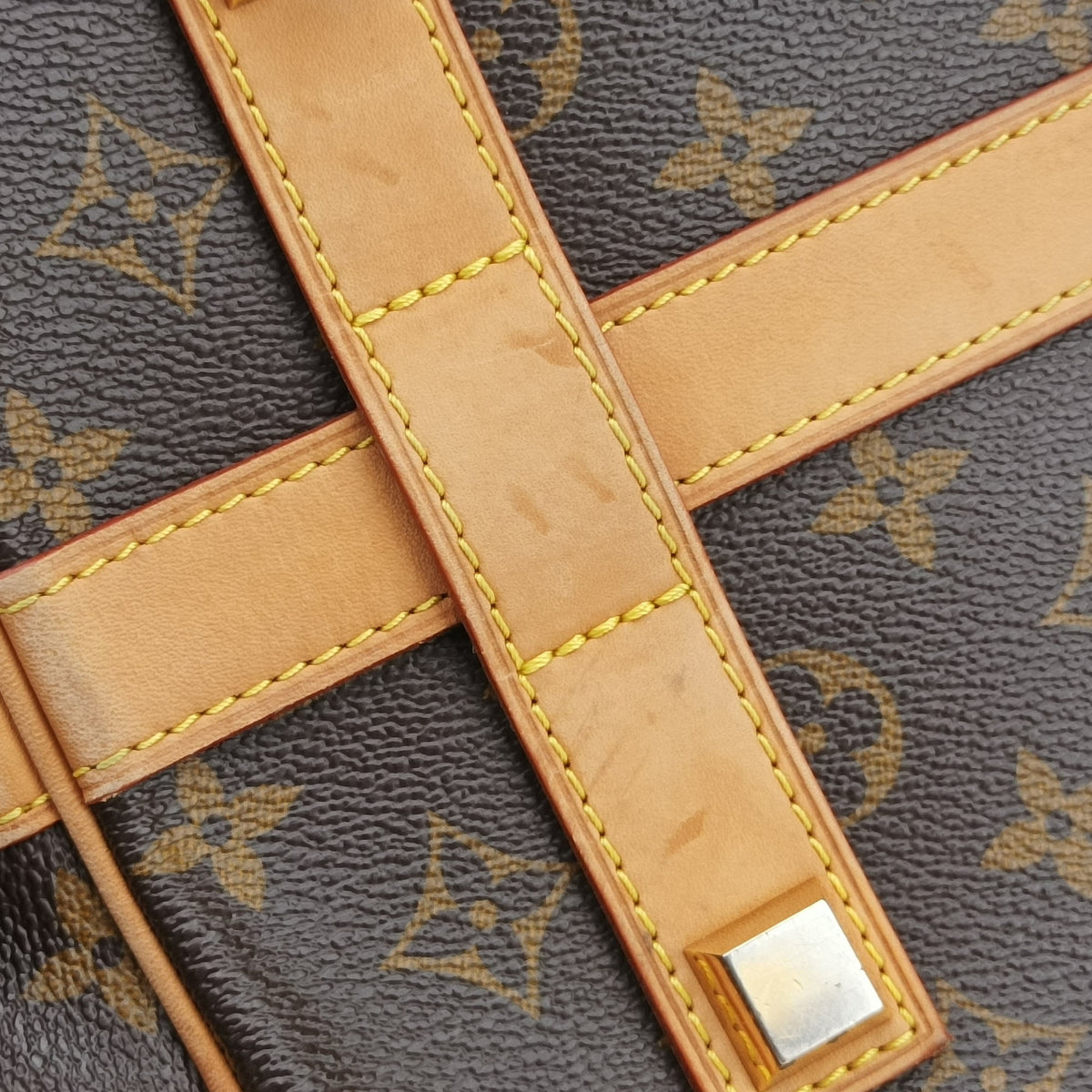 Vintage Louis Vuitton Neo Brown×Beige Monogram Canvas M40372 shoulderbag | stylenewstar