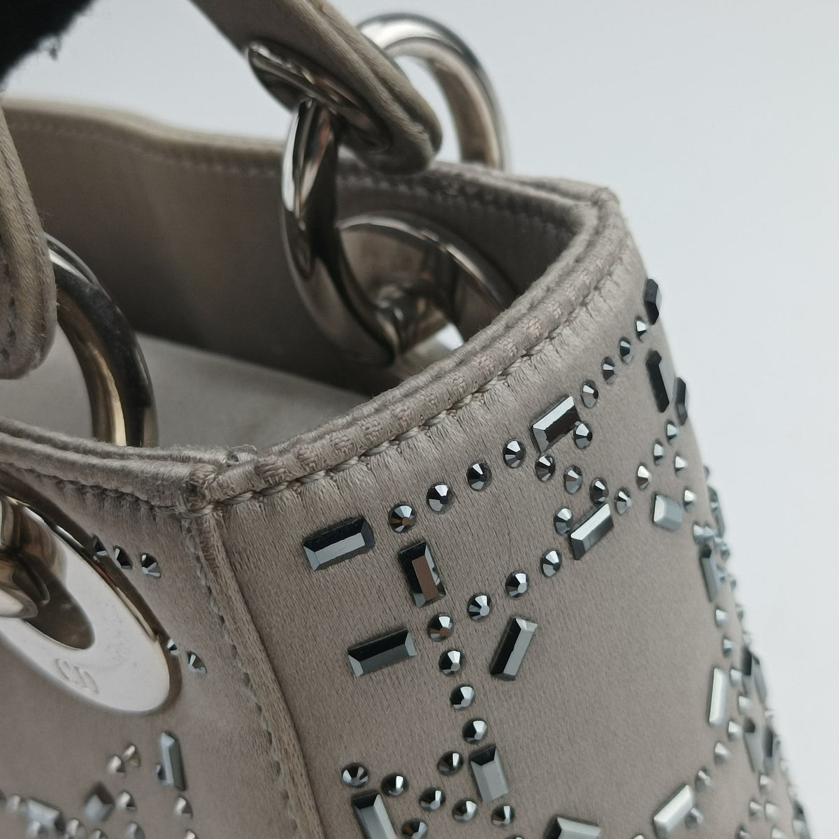 Pre-owned Christian Dior Lady Dior Grey satin  shoulderbag | stylenewstar