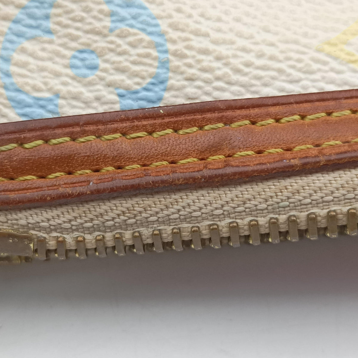 Secondhand Louis Vuitton Pochette Mira MM Pouch white Monogram Multicolor M60096 shoulderbag | stylenewstar