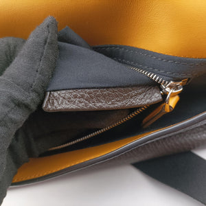Pre-owned Fendi Baguette Brown Leather 7VA472 shoulderbag | stylenewstar