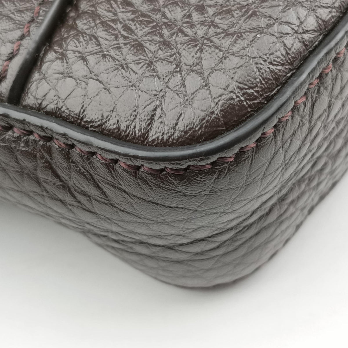 Pre-owned Fendi Baguette Brown Leather 7VA472 shoulderbag | stylenewstar