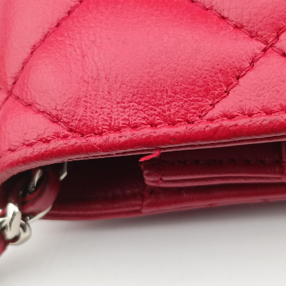 Secondhand Chanel Matelasse coco mark Red lambskin A33814 shoulderbag | stylenewstar