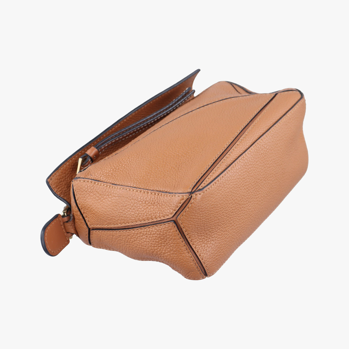 Pre-owned Loewe Puzzle Brown Leather  shoulderbag | stylenewstar
