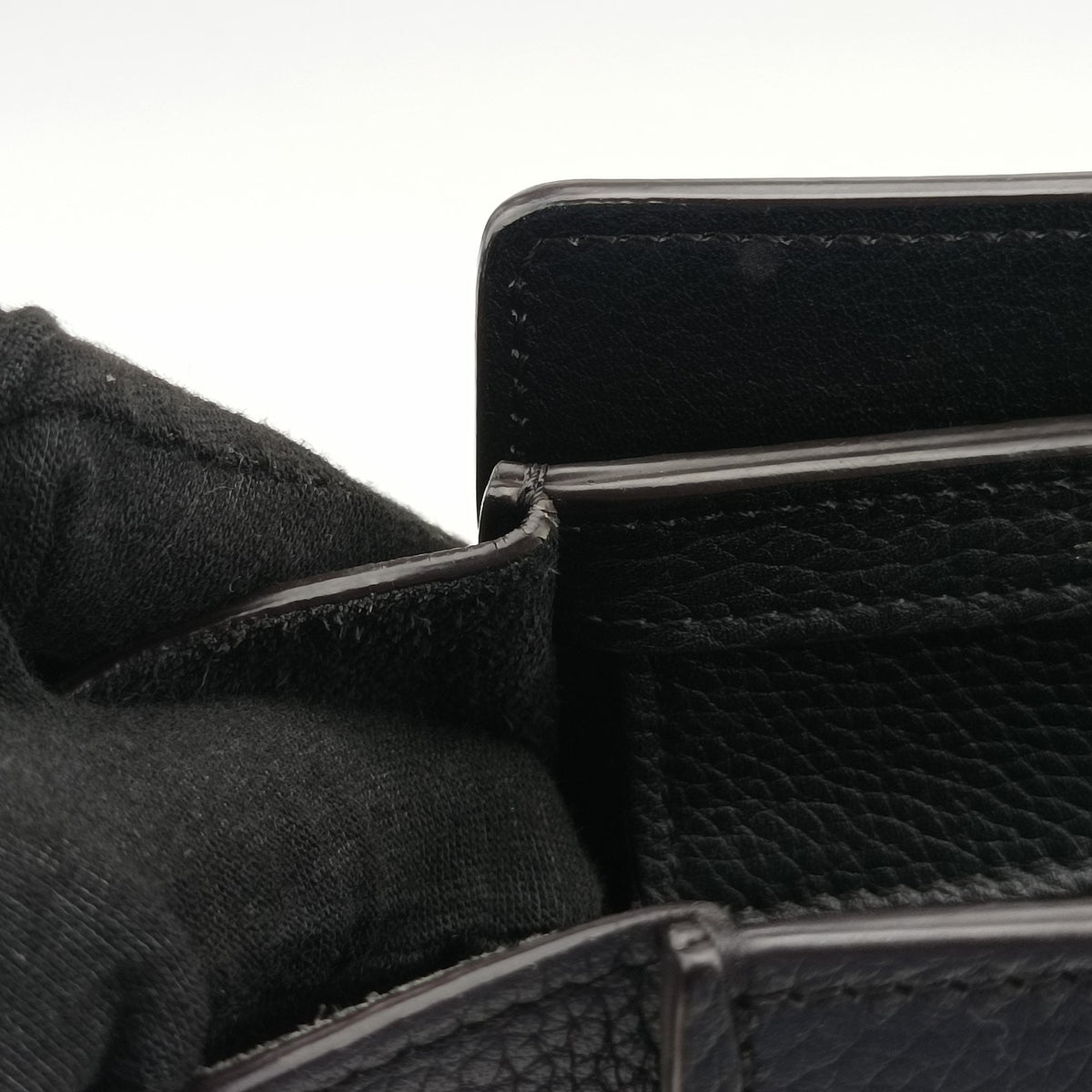 Pre-owned Celine Luggage nano Shopper Black Leather  shoulderbag | stylenewstar