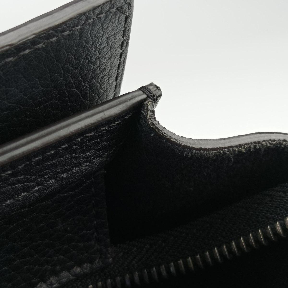 Pre-owned Celine Luggage nano Shopper Black Leather  shoulderbag | stylenewstar