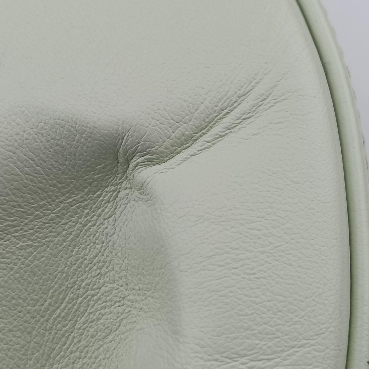 Secondhand Louis Vuitton Bubblegram Over the Moon VERT D’EAU Leather M20857 shoulderbag | stylenewstar
