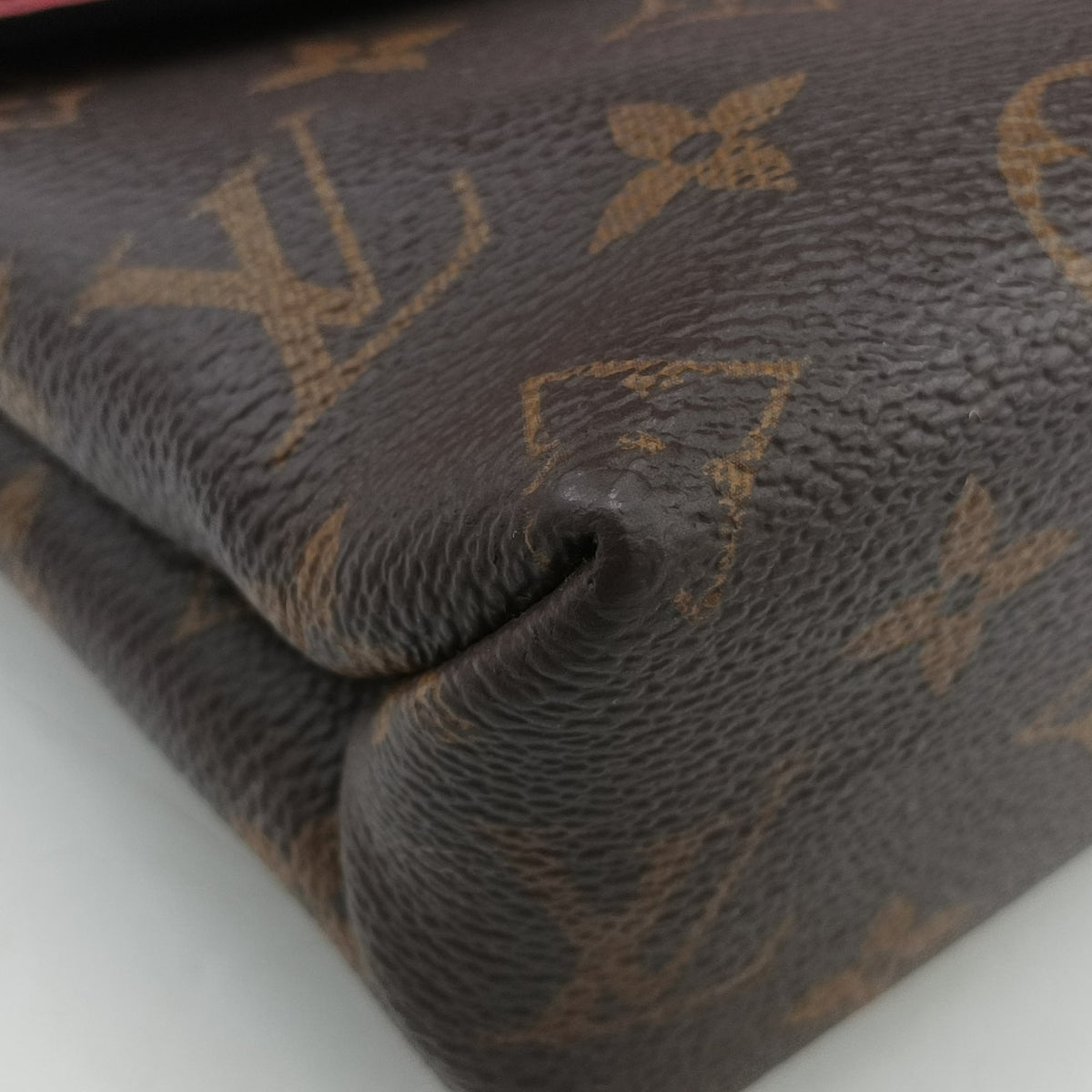 Secondhand Louis Vuitton SAINT PLACIDE brown×CERISE Monogram Canvas×calf leather M43713 shoulderbag | stylenewstar