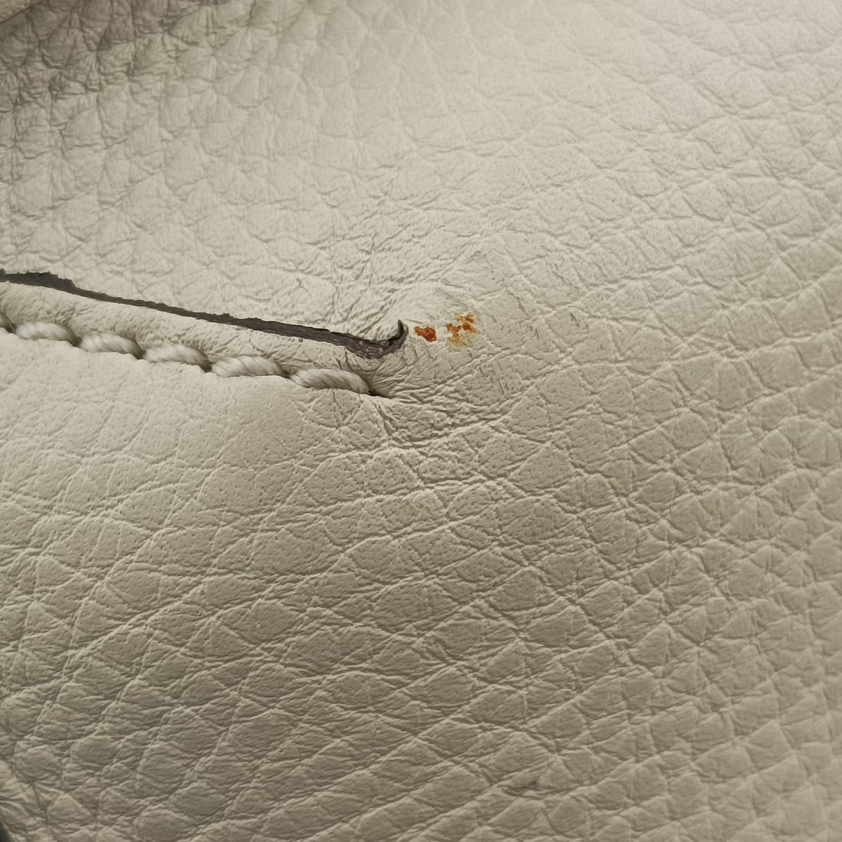Pre-owned Gucci Bamboo Daily White Leather 370826 shoulderbag | stylenewstar