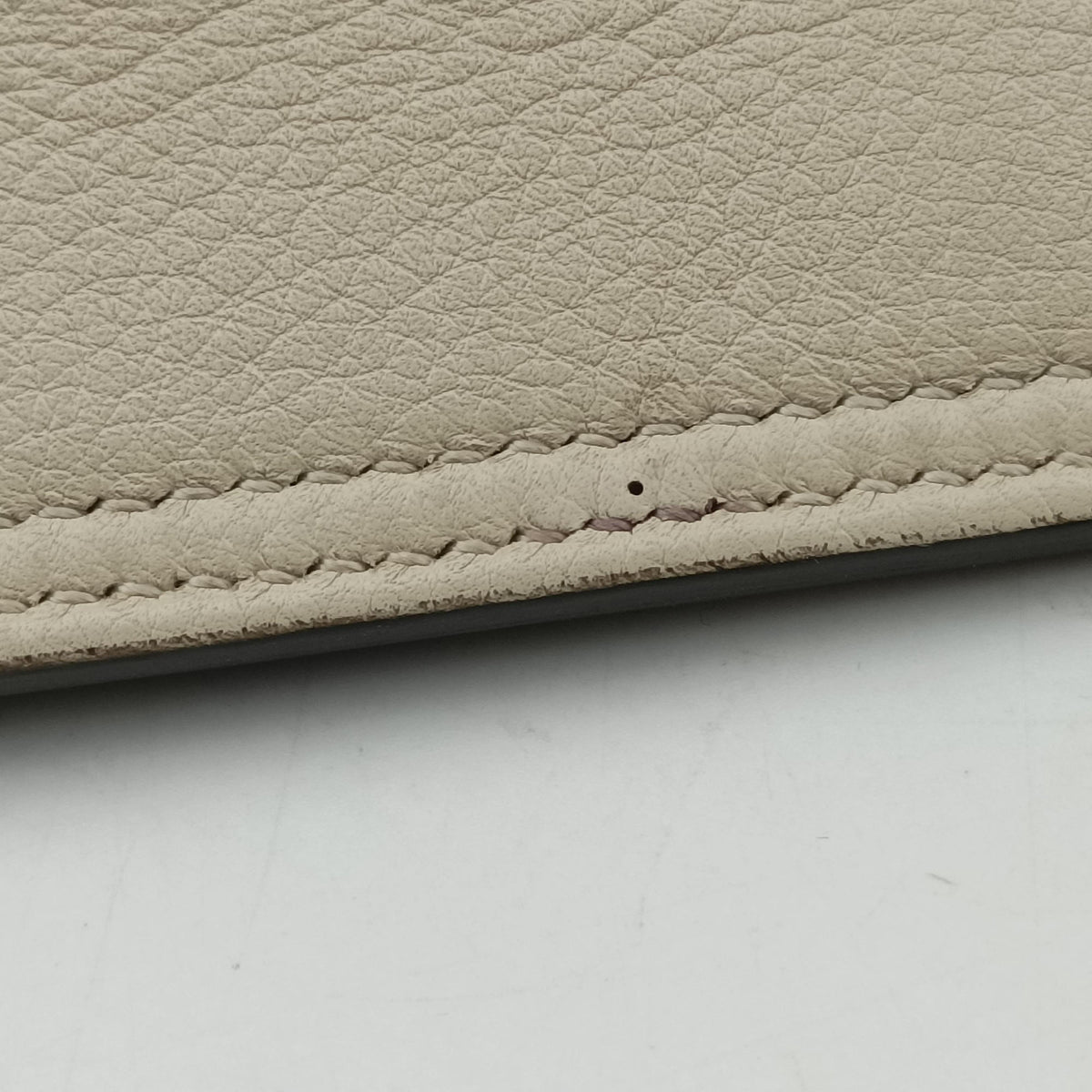 Pre-owned Gucci Bamboo Daily White Leather 370826 shoulderbag | stylenewstar