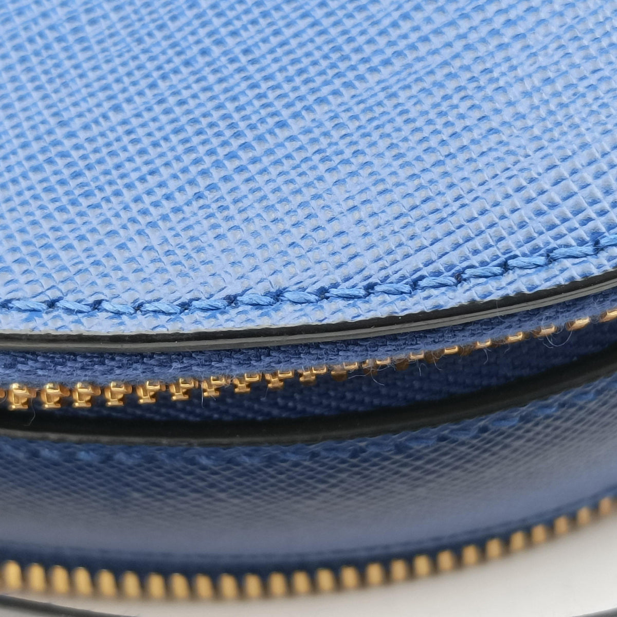 Vintage Prada Odette Blue SAFFIANO Leather 1BH123 shoulderbag | stylenewstar