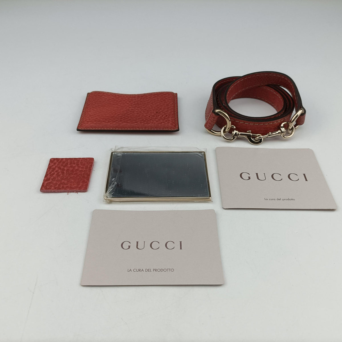 Pre-owned Gucci New Bamboo Red Leather 254884 shoulderbag | stylenewstar
