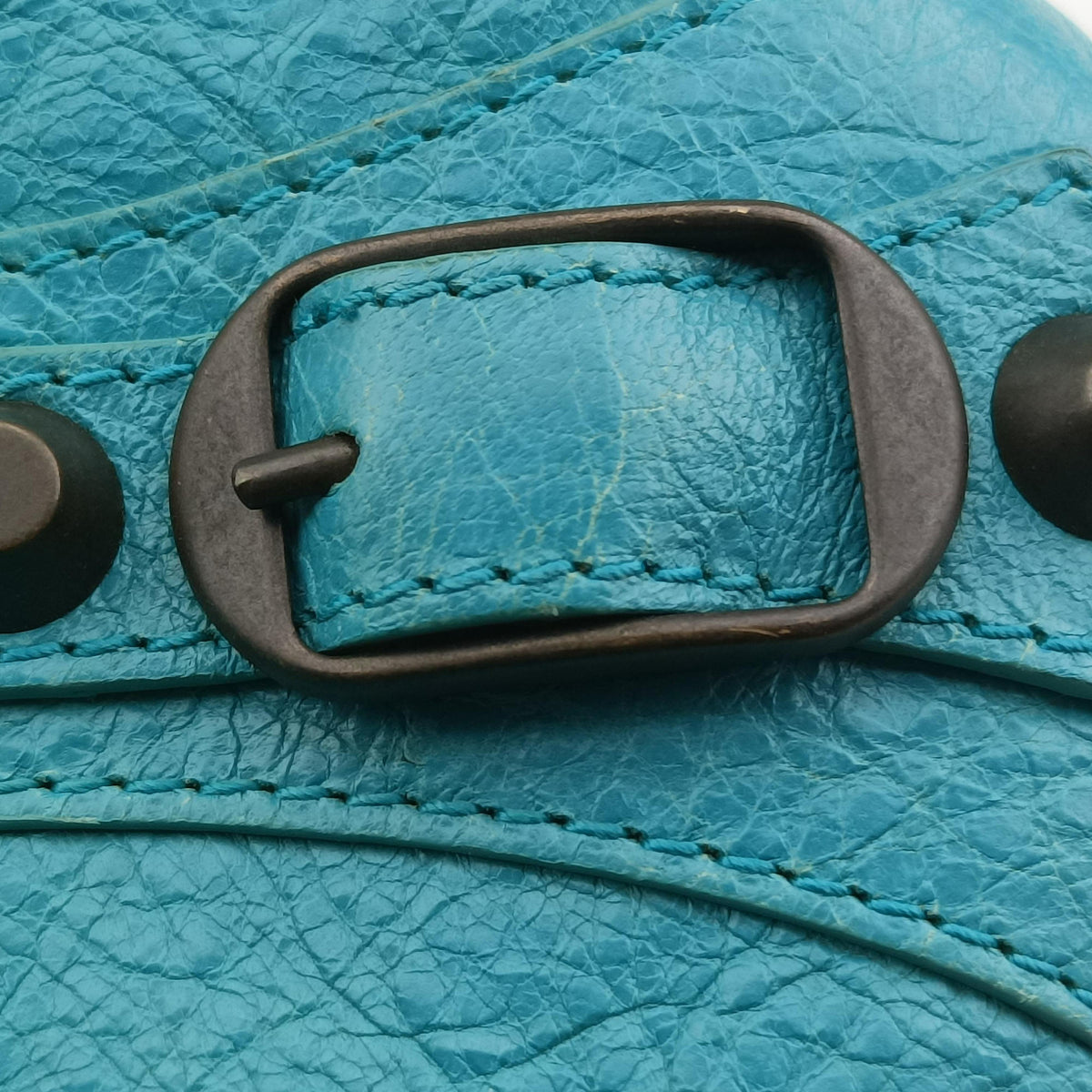 Vintage Balenciaga Envelop Blue Leather  shoulderbag | stylenewstar
