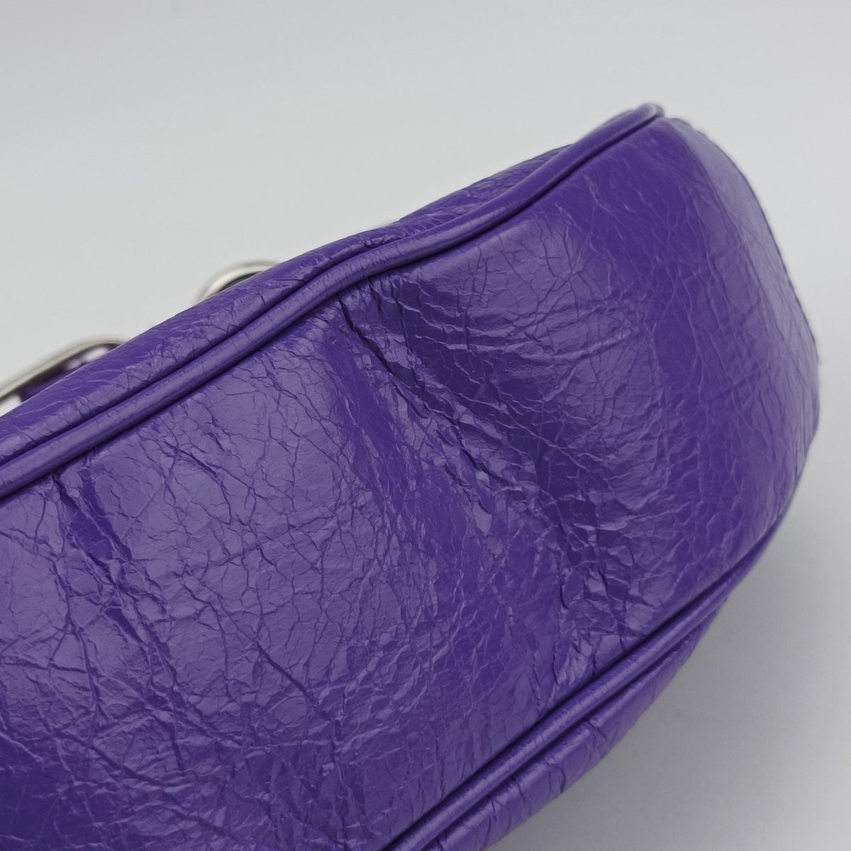 Pre-owned Balenciaga Le Cagole Purple lambskin  shoulderbag | stylenewstar