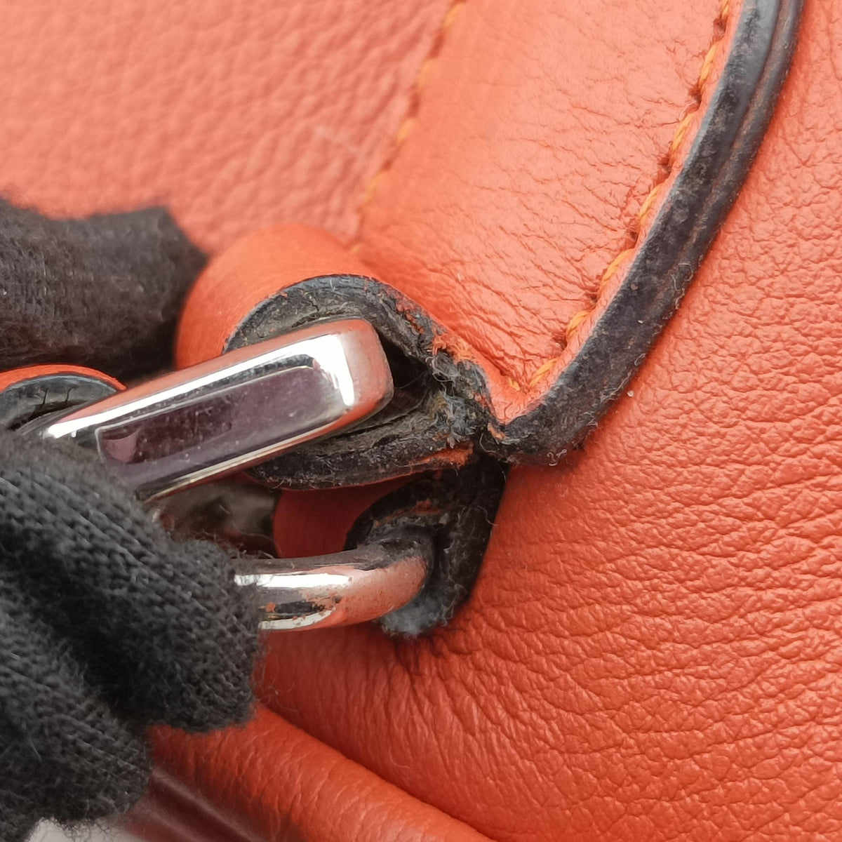 Pre-owned Loewe Amazona Orange Leather  handbag | stylenewstar