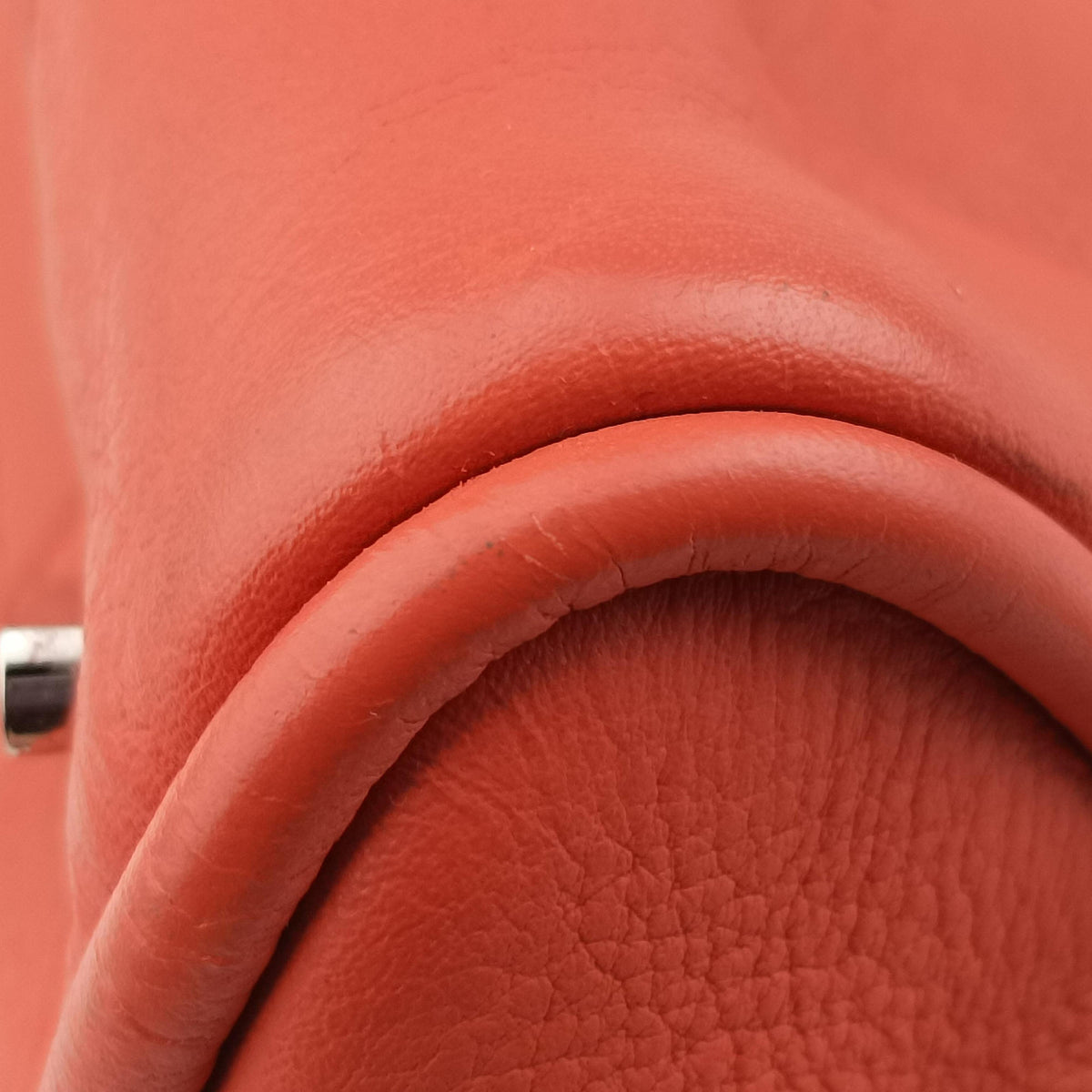Pre-owned Loewe Amazona Orange Leather  handbag | stylenewstar