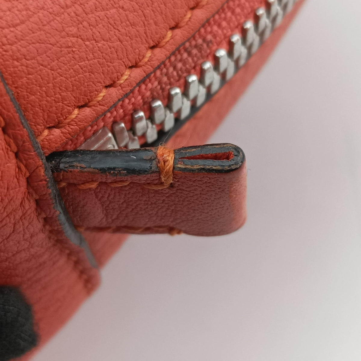 Pre-owned Loewe Amazona Orange Leather  handbag | stylenewstar