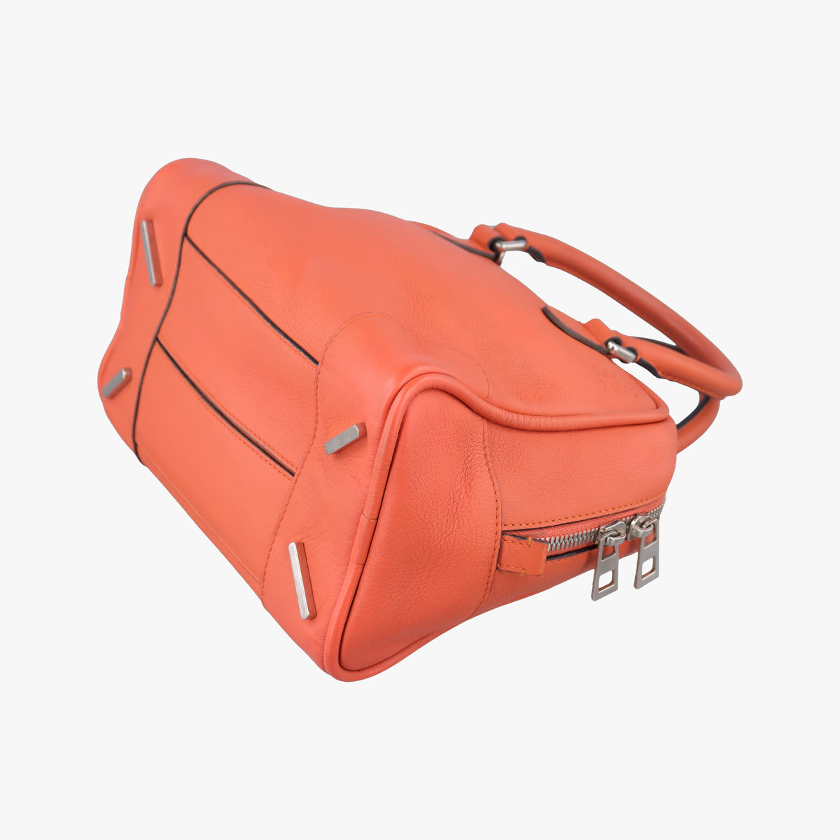 Pre-owned Loewe Amazona Orange Leather  handbag | stylenewstar