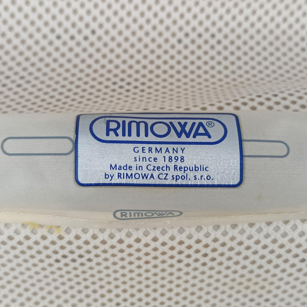 Pre-owned RIMOWA TOPAS Orange aluminum  suitcase | stylenewstar