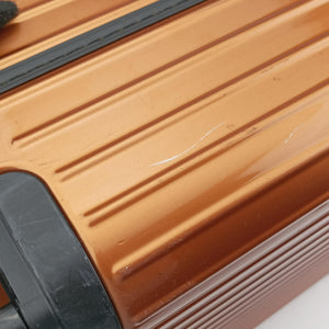 Pre-owned RIMOWA TOPAS Orange aluminum  suitcase | stylenewstar