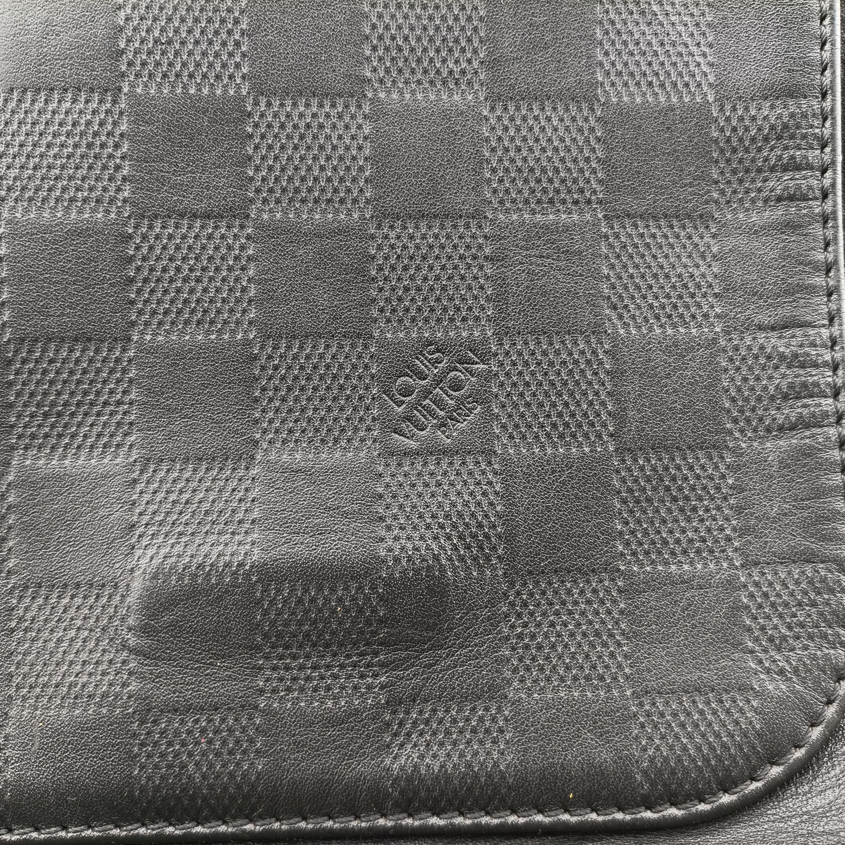 Pre-owned Louis Vuitton Mie Infini District PM ONYX Calf leather N41286 shoulderbag | stylenewstar