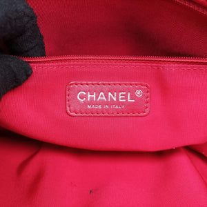 Pre-owned Chanel Paris-Venice Vinyl Lipstick Ligne Red Patent A47926 shoulderbag | stylenewstar