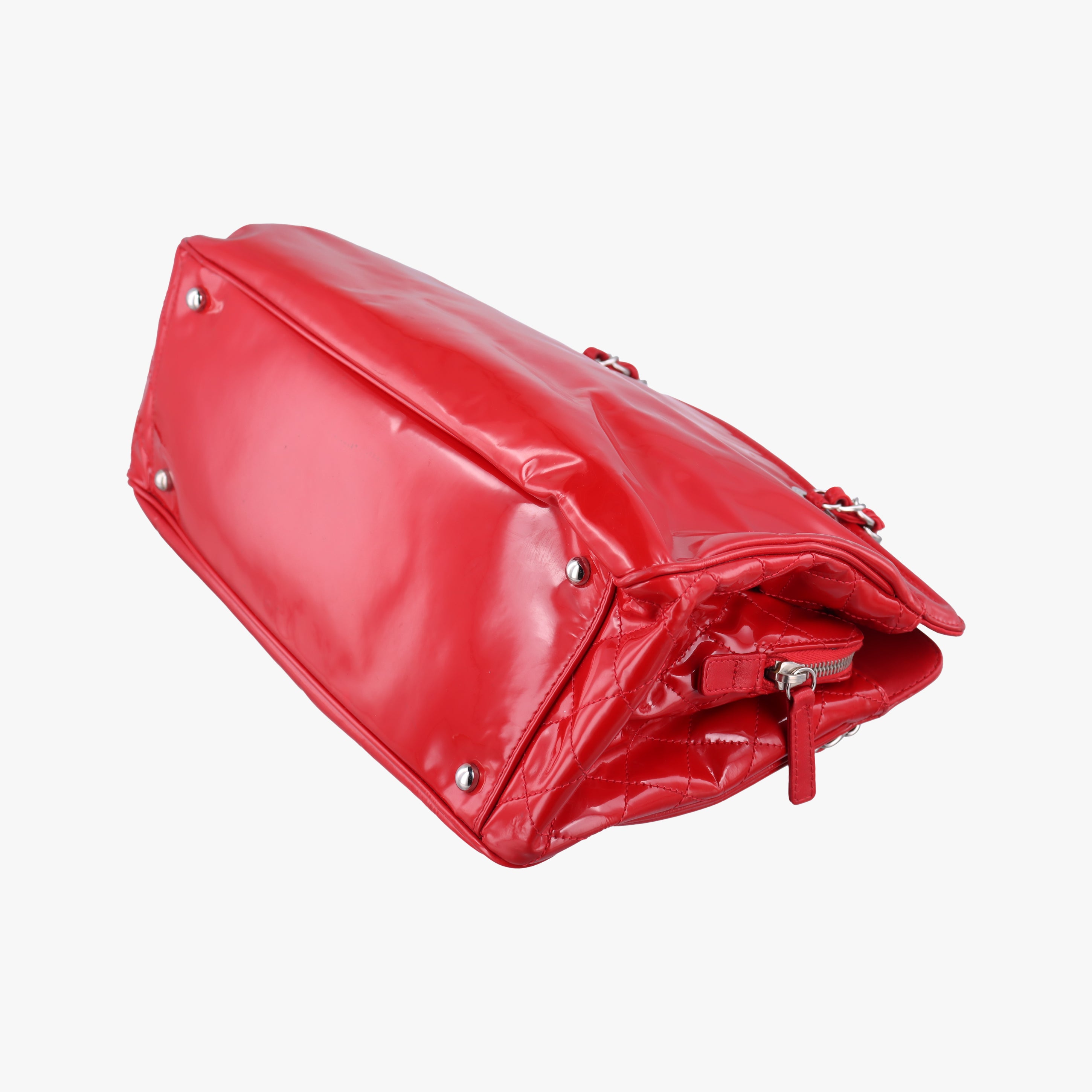 Pre-owned Chanel Paris-Venice Vinyl Lipstick Ligne Red Patent A47926 shoulderbag | stylenewstar