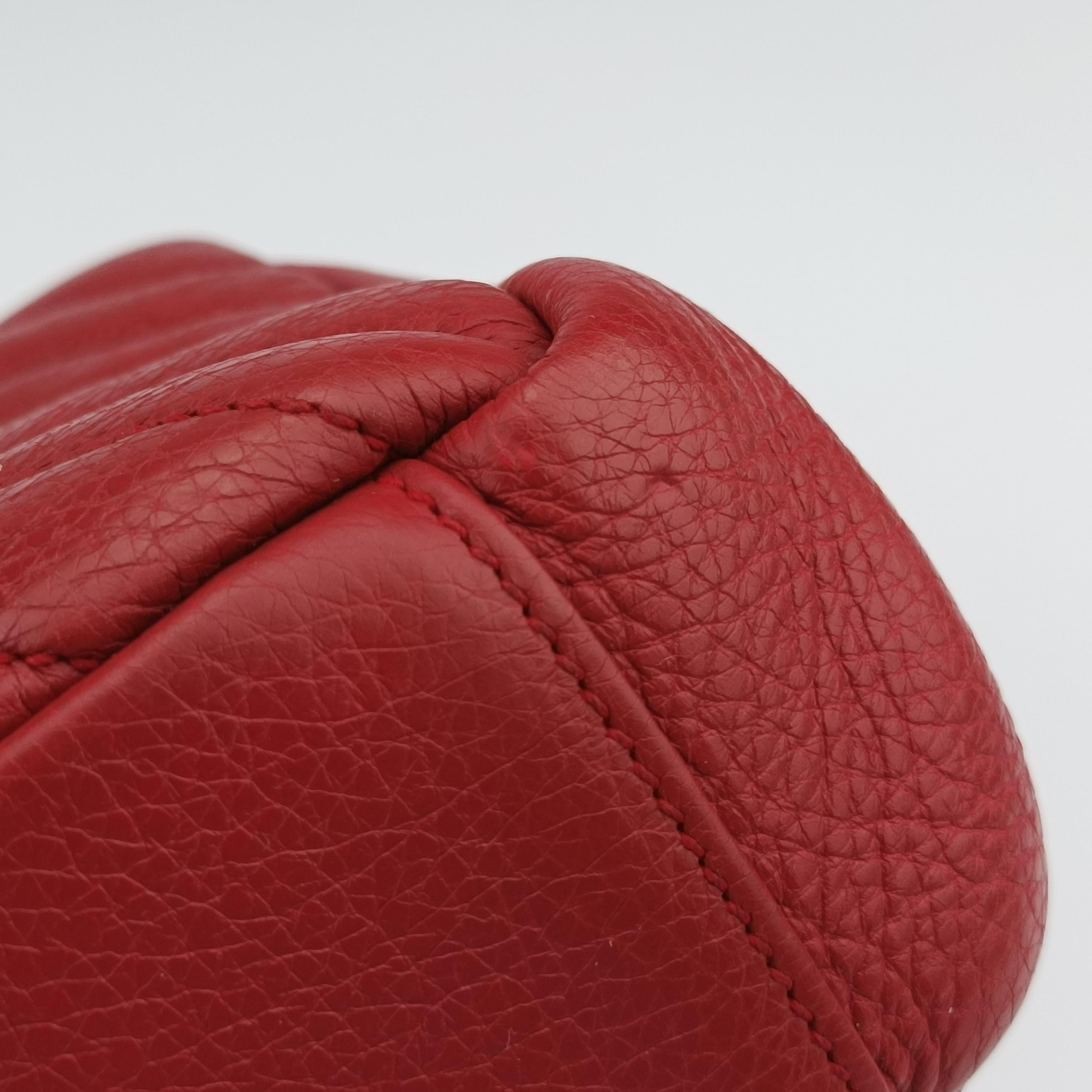 Pre-owned Yves Saint Laurent COLLEGE Red Leather 428056 shoulderbag | stylenewstar