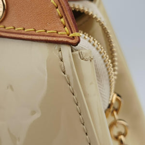 Secondhand Louis Vuitton Brea MM Broncorail Vernis M91456 shoulderbag | stylenewstar