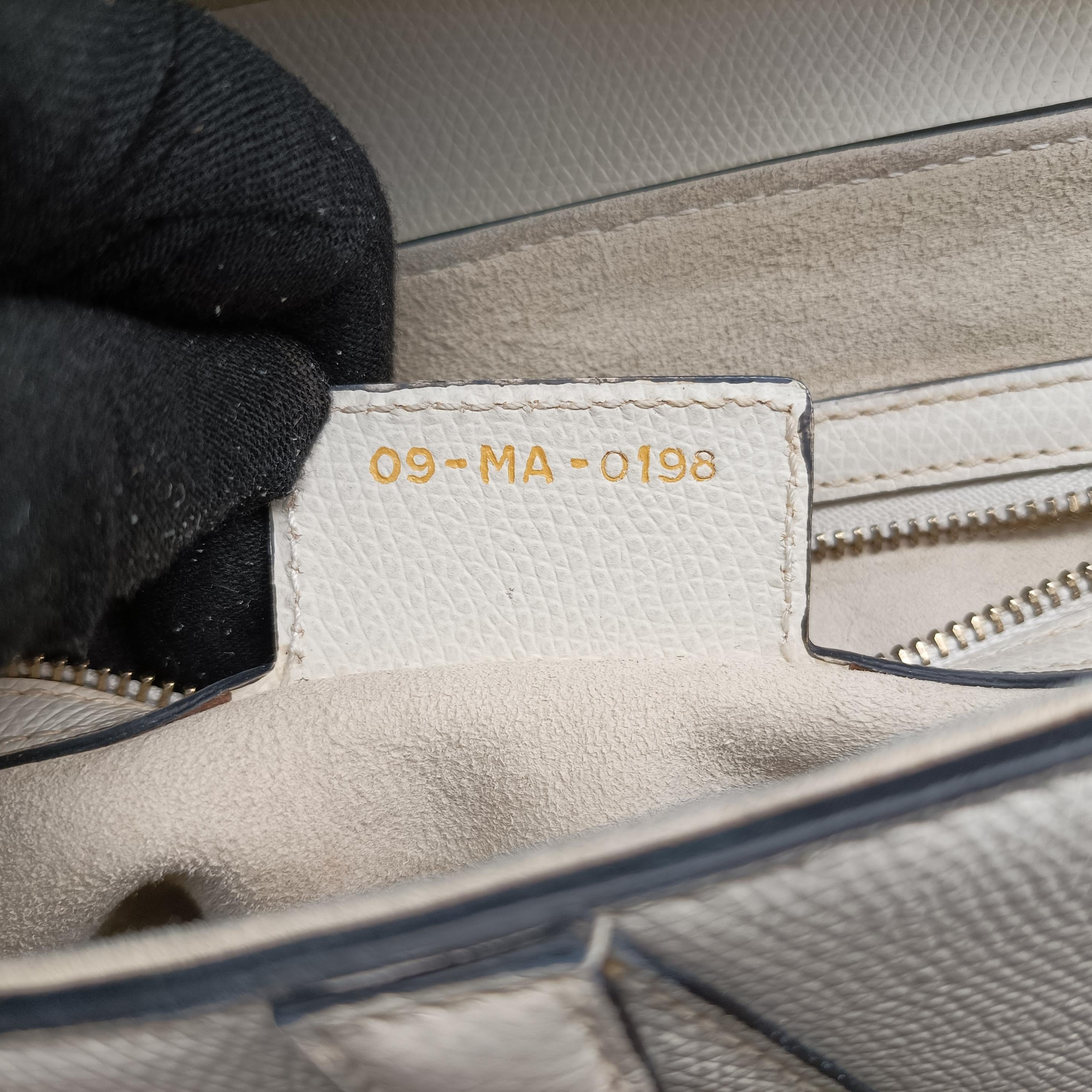 Pre-owned Christian Dior Saddle White Leather  handbag | stylenewstar