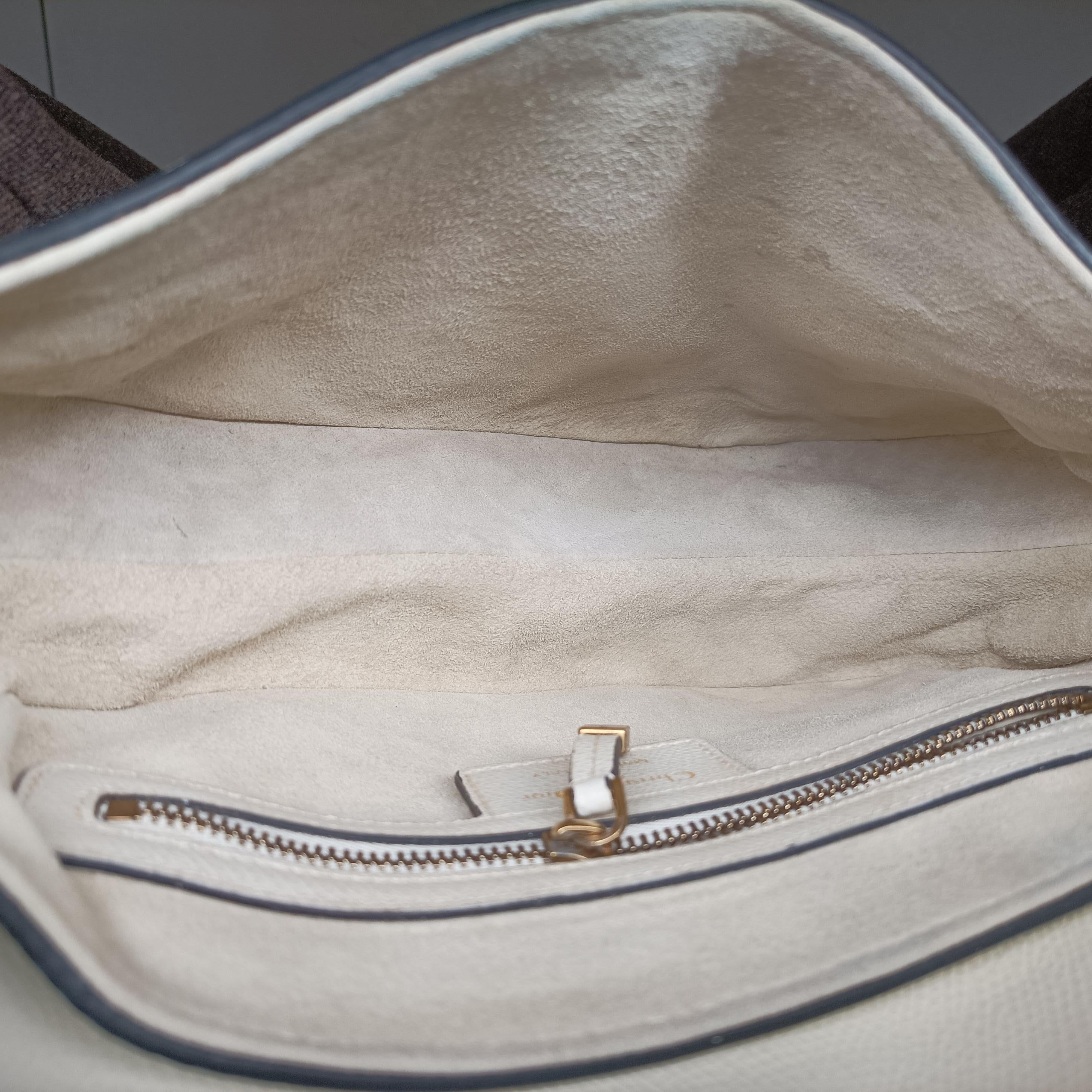 Pre-owned Christian Dior Saddle White Leather  handbag | stylenewstar