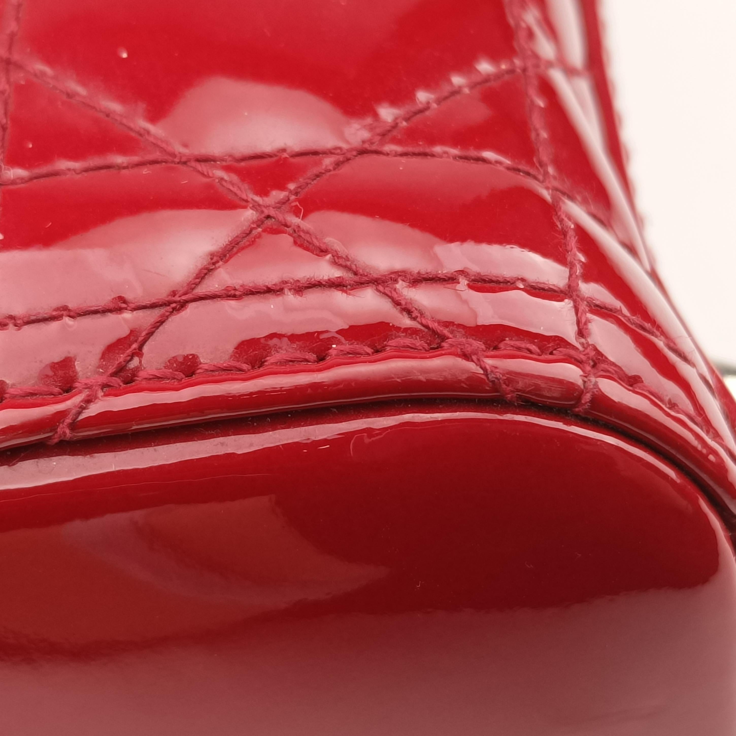 Pre-owned Christian Dior Lady Dior Red patent  shoulderbag | stylenewstar