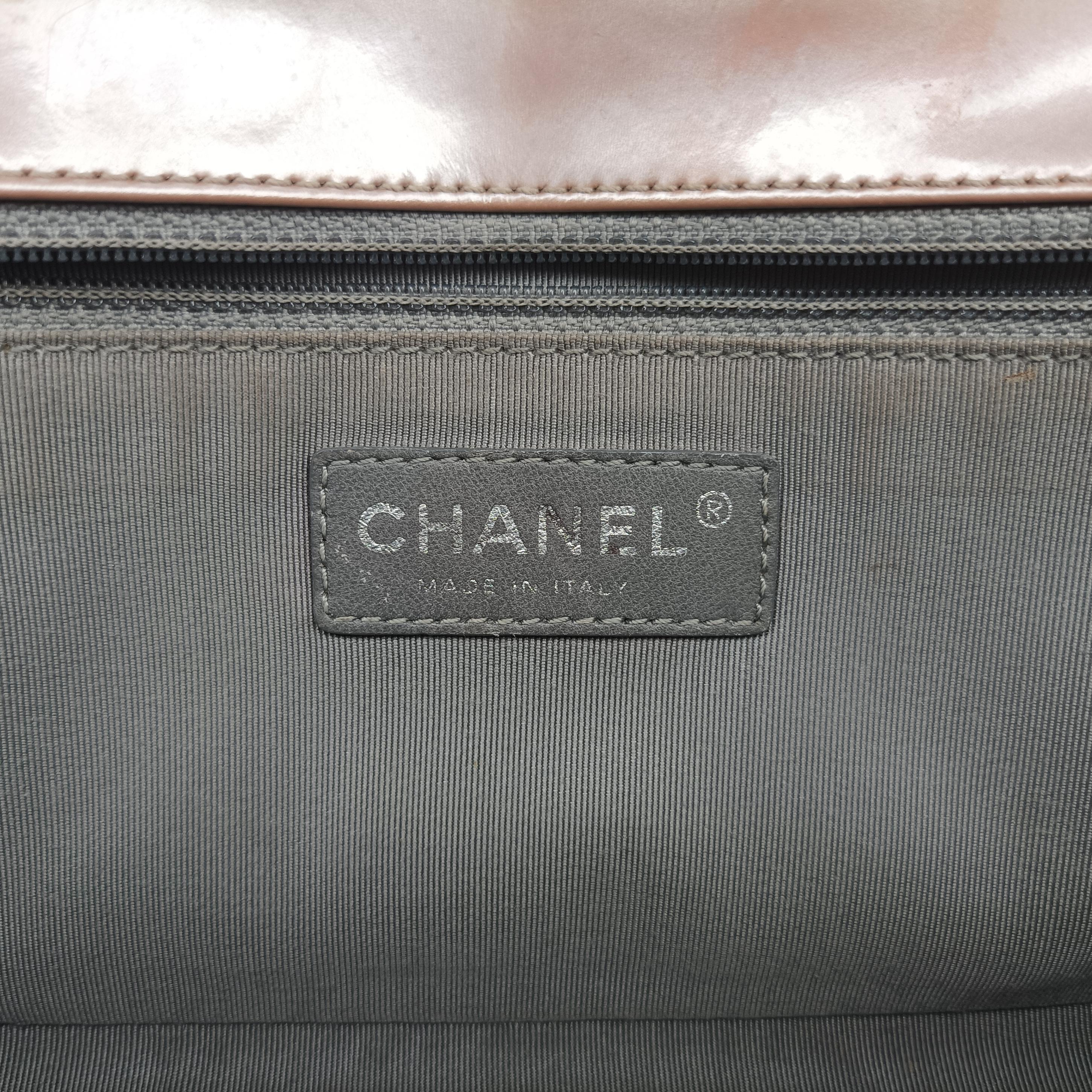 Secondhand Chanel BOY CHANEL Pink Patent A67018 shoulderbag | stylenewstar