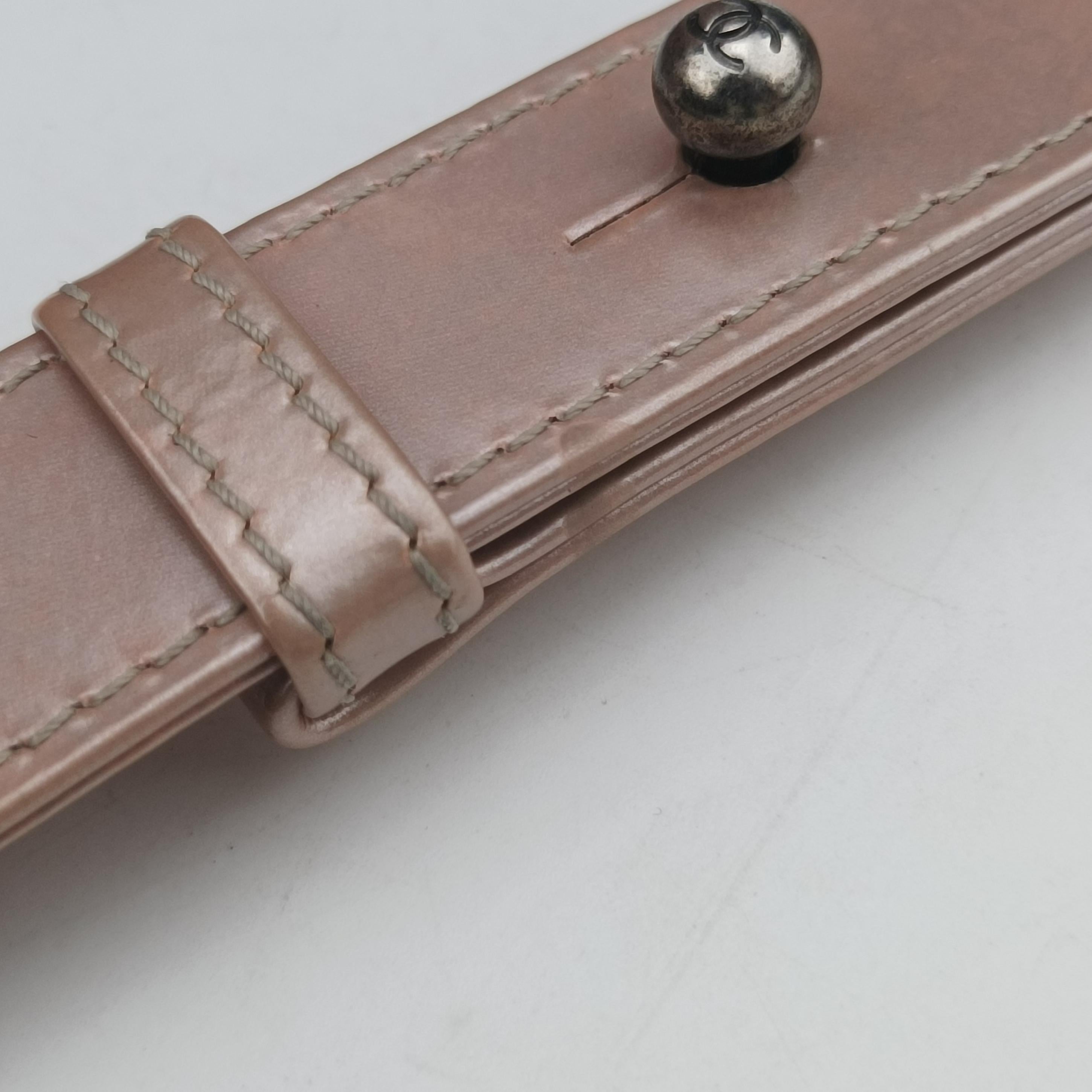 Secondhand Chanel BOY CHANEL Pink Patent A67018 shoulderbag | stylenewstar