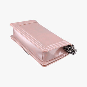 Secondhand Chanel BOY CHANEL Pink Patent A67018 shoulderbag | stylenewstar