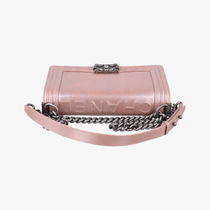 Secondhand Chanel BOY CHANEL Pink Patent A67018 shoulderbag | stylenewstar