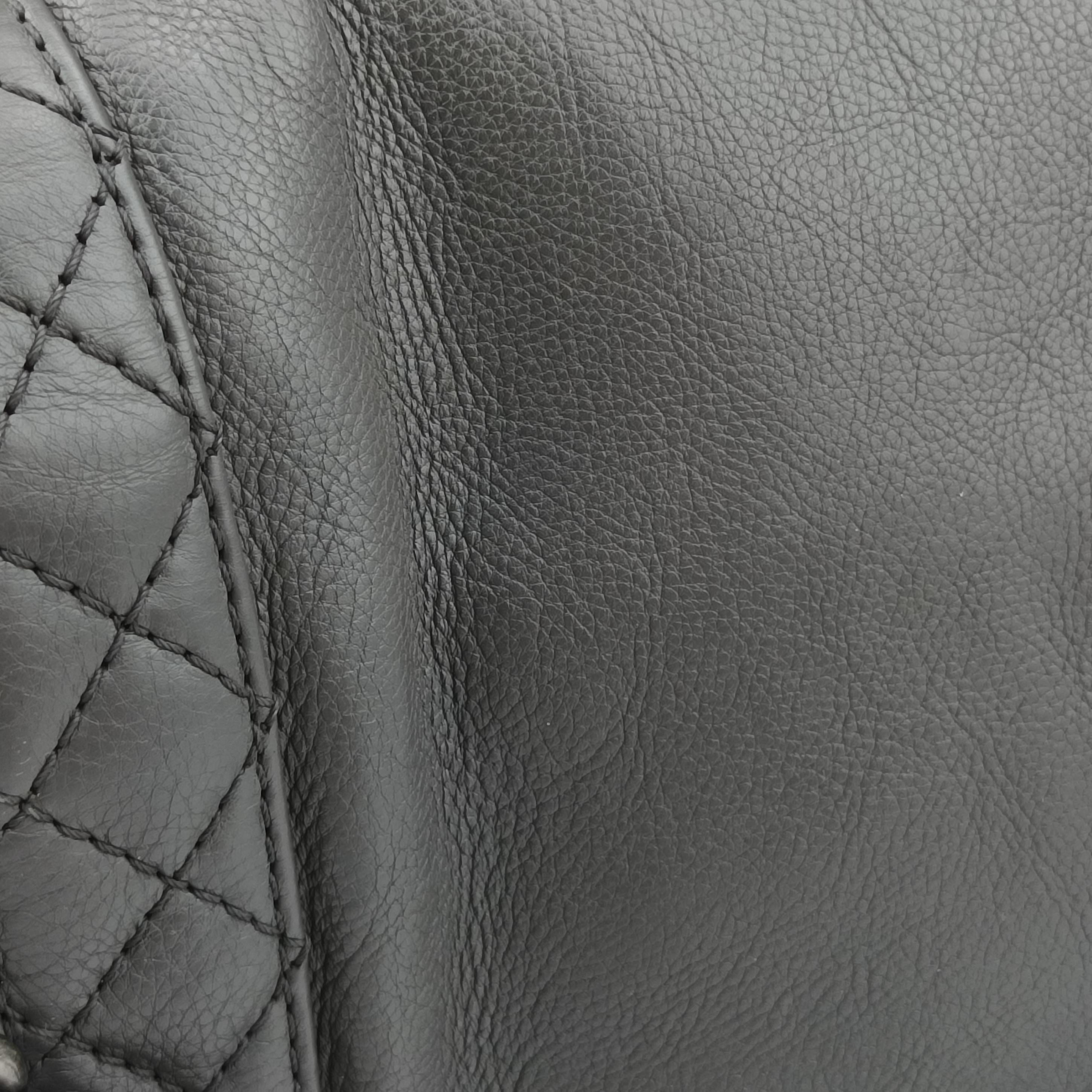 Pre-owned Chanel BOY CHANEL Grey leather A67948 shoulderbag | stylenewstar