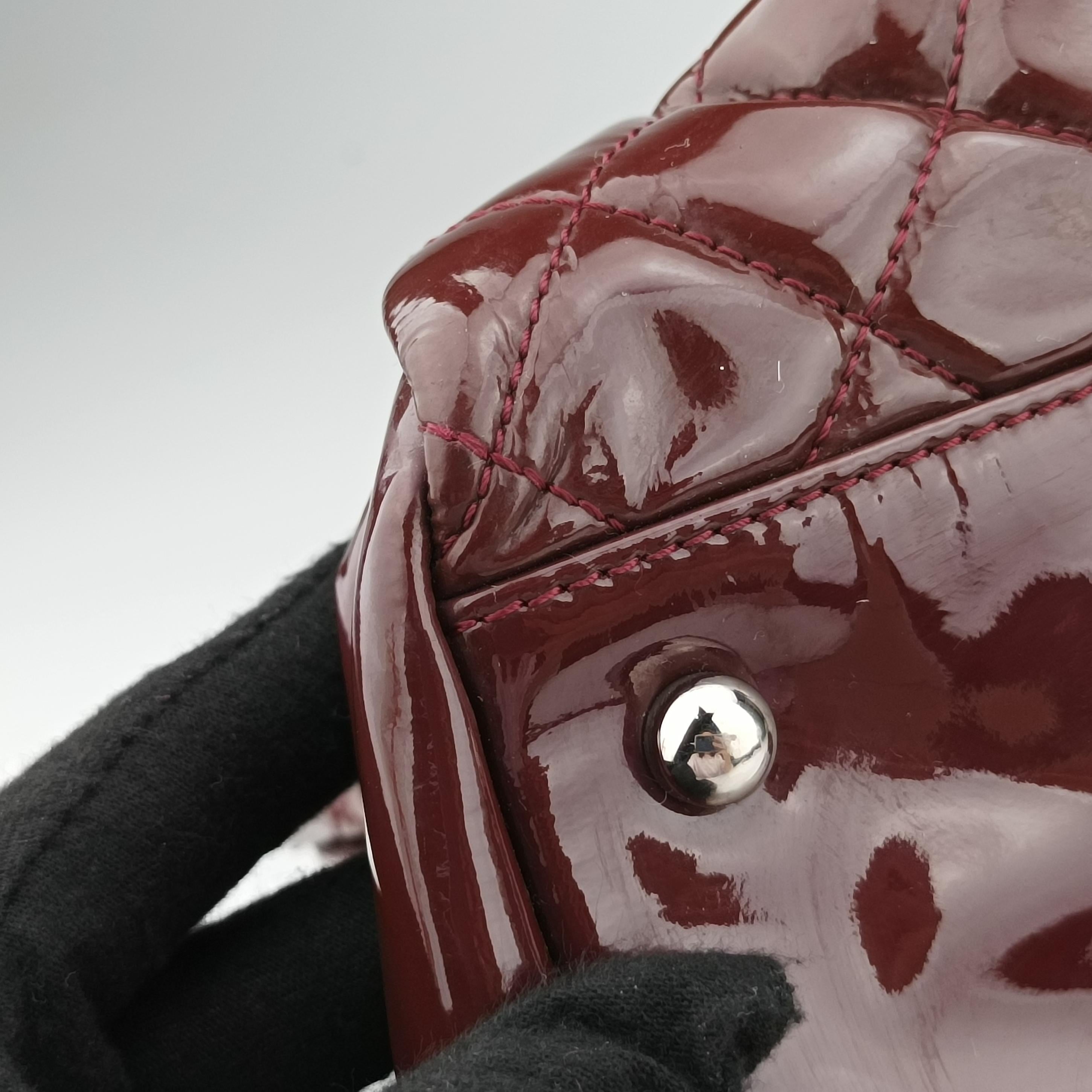 Pre-owned Chanel Mademoiselle Bowling Burgundy Patent A50561 handbag | stylenewstar