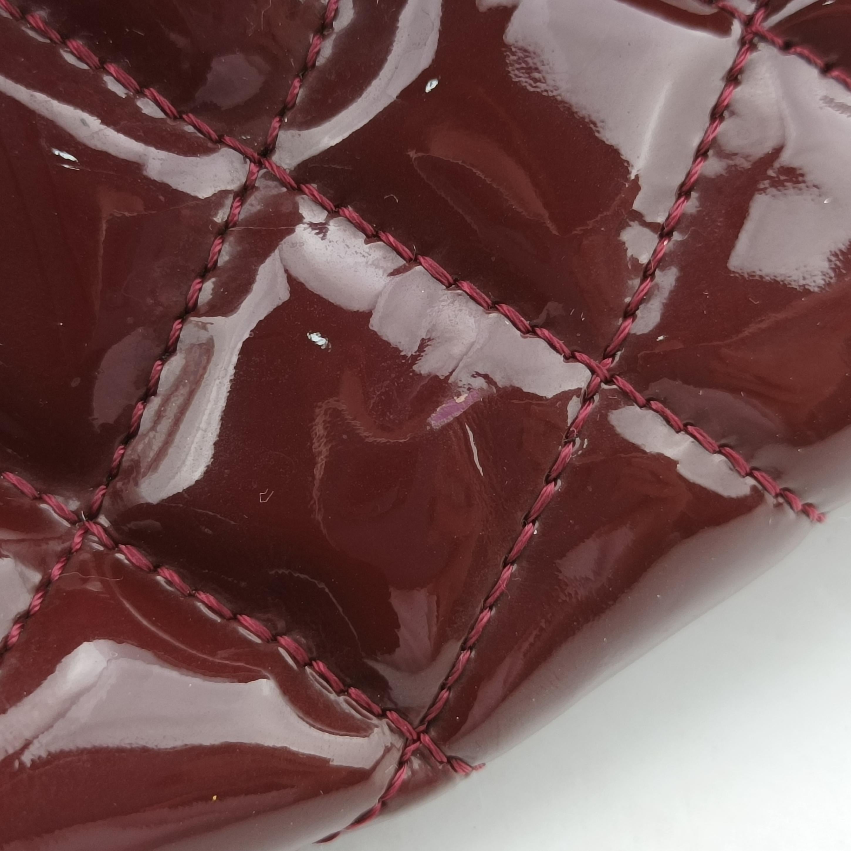 Pre-owned Chanel Mademoiselle Bowling Burgundy Patent A50561 handbag | stylenewstar